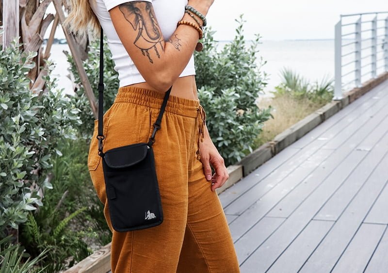 DefenderShield® 5G EMF Protection Phone Pouch - DefenderShield